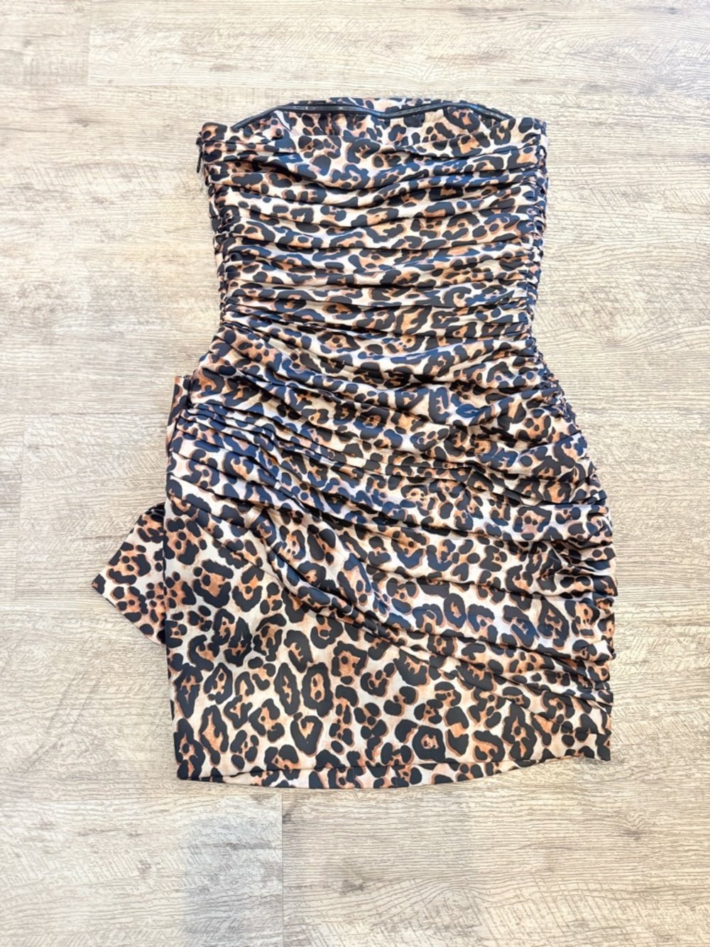 Ronny Kobo Collection Strapless Leopard Ruched Mini Dress - Brown/Black/CreamEUC - Picture 3 of 7
